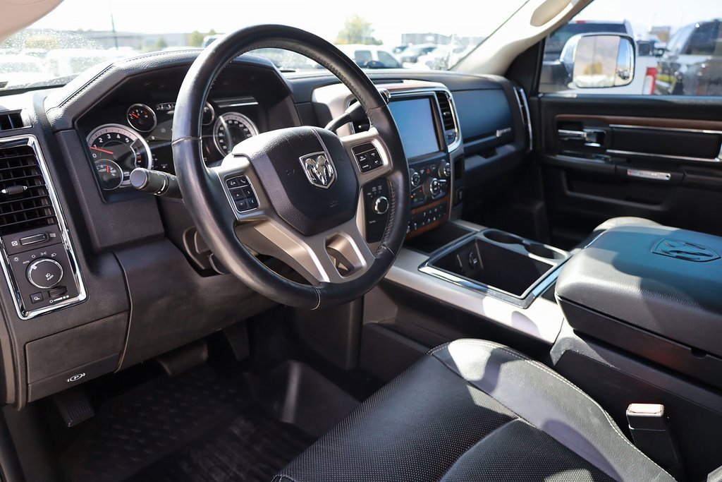2014 Ram 3500 Laramie photo 12