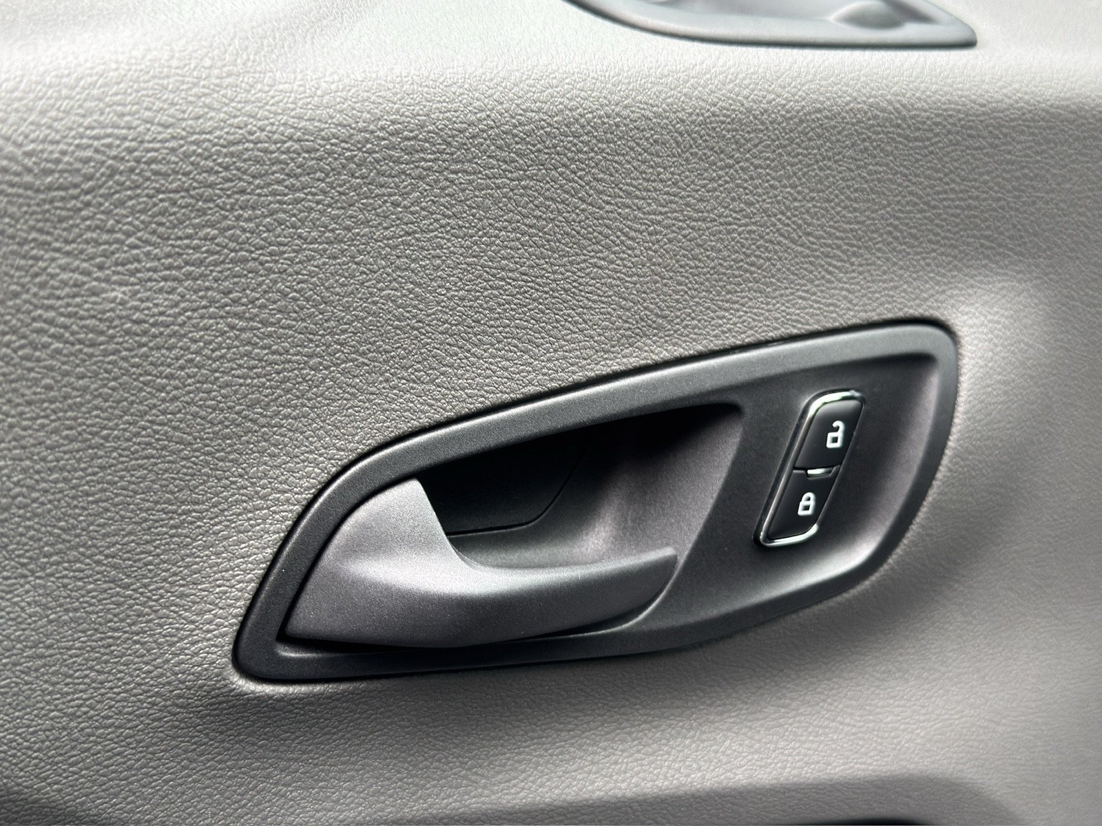 2023 Ford Transit photo 31