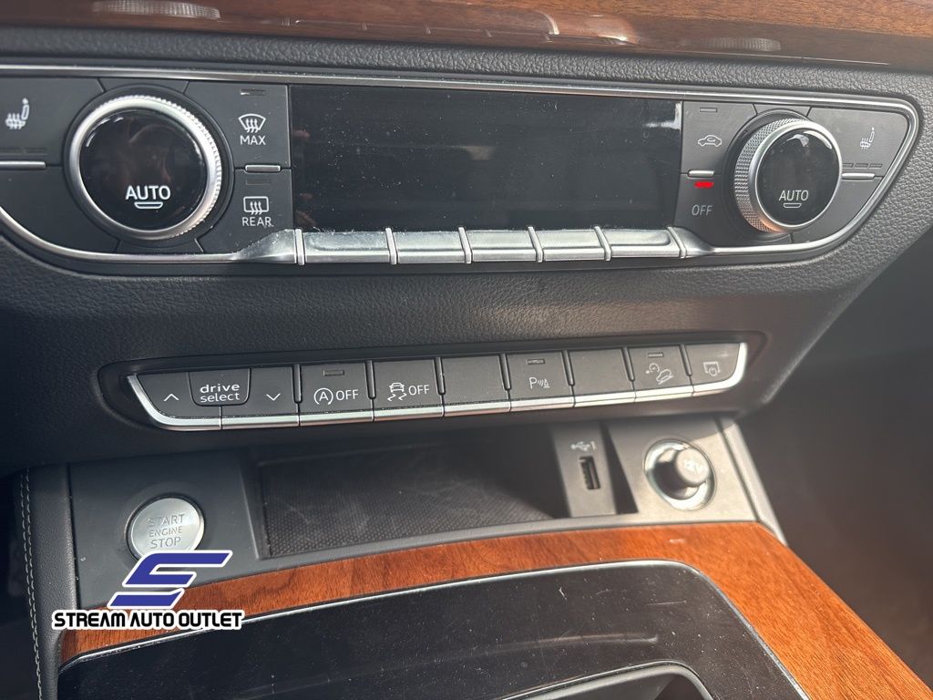 2023 Audi Q5 40 Premium Plus photo 29