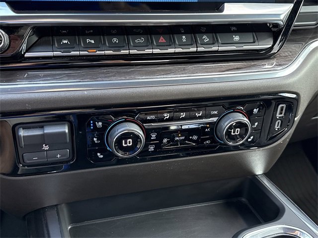 2024 Chevrolet Silverado 1500 LTZ photo 19