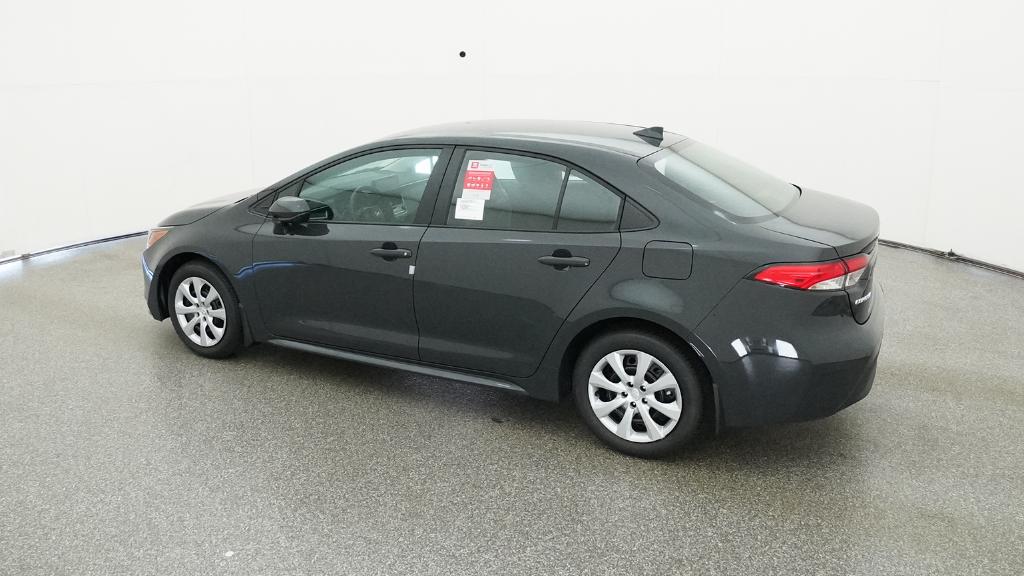 2025 Toyota Corolla LE photo 11