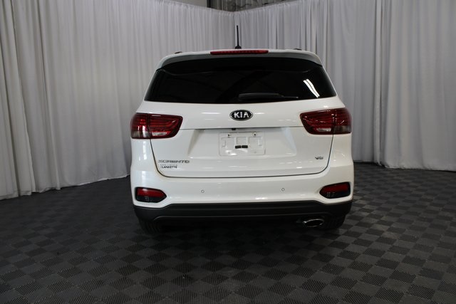 2020 Kia Sorento S photo 23