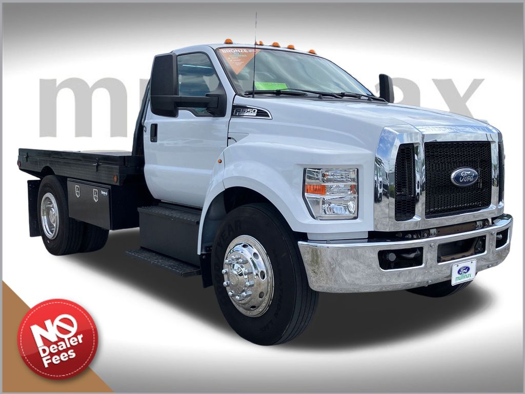 2023 Ford F-650's photo
