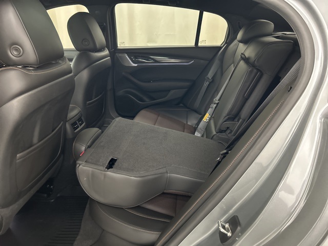 2023 Cadillac CT5 V photo 24