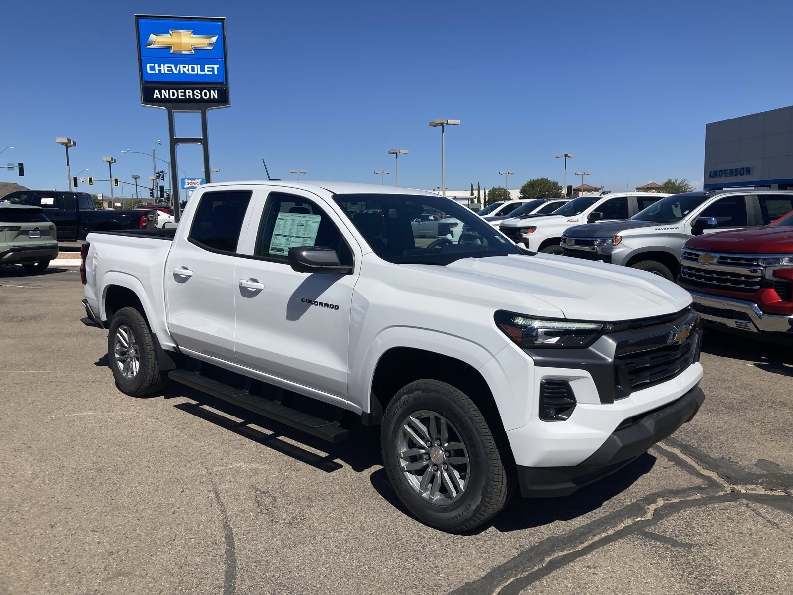 2026 Chevrolet Colorado LT photo 3