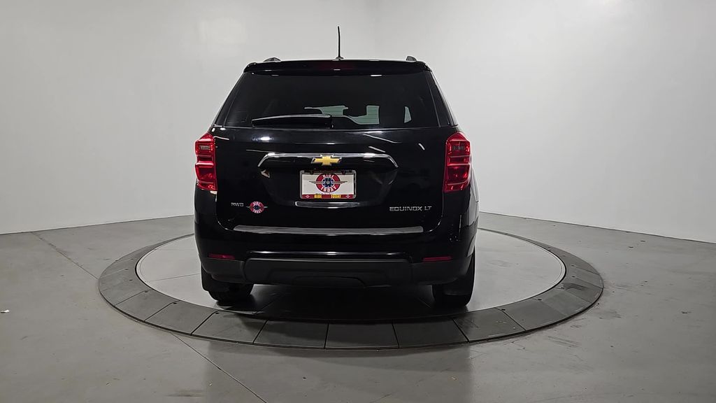 2016 Chevrolet Equinox LT photo 4