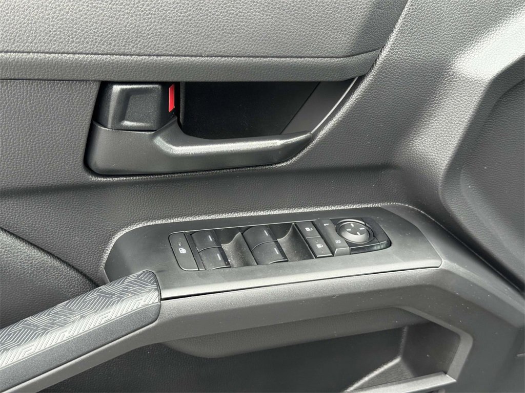 2024 Toyota Tacoma SR5 4x4 photo 15
