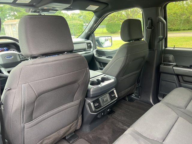 2022 Ford F-150 XLT photo 25
