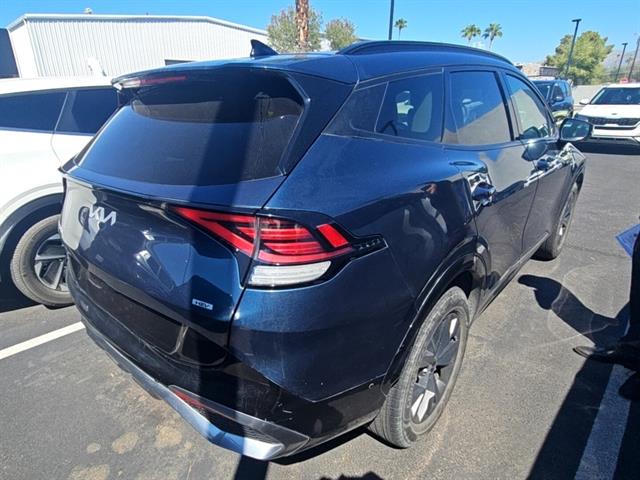 2023 Kia Sportage Hybrid photo 2
