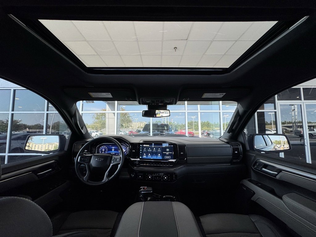 2025 Chevrolet Silverado 1500 ZR2 photo 4