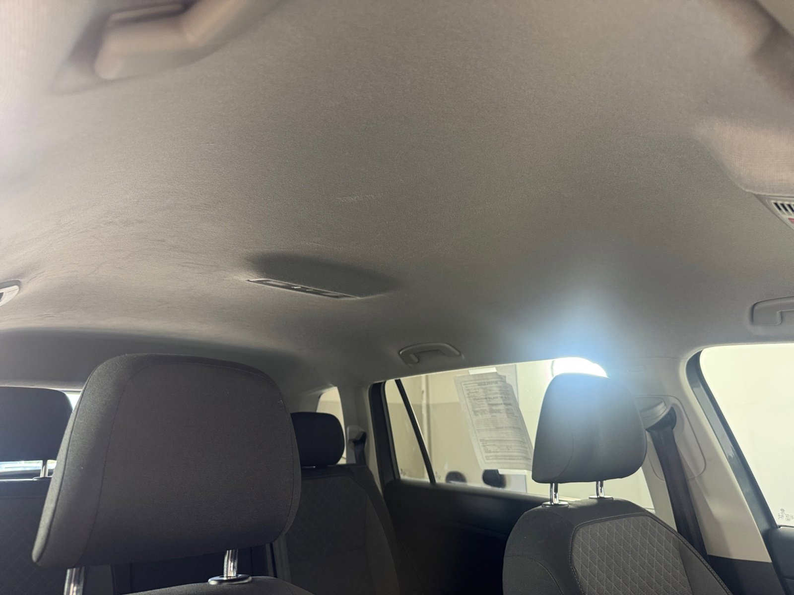 2020 Volkswagen Tiguan S photo 4