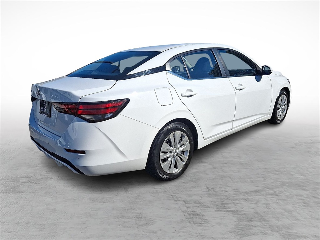 2023 Nissan Sentra S photo 11