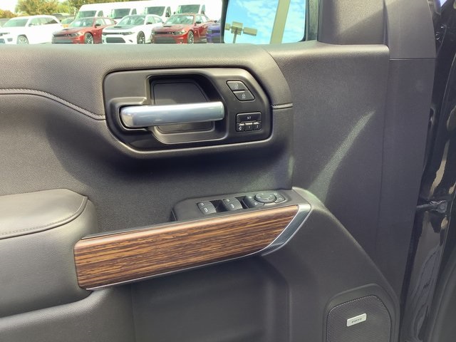 2021 Chevrolet Silverado 1500 High Country photo 9