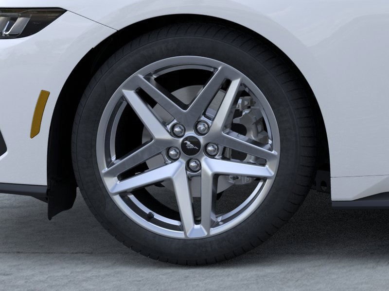 2025 Ford Mustang EcoBoost photo 17