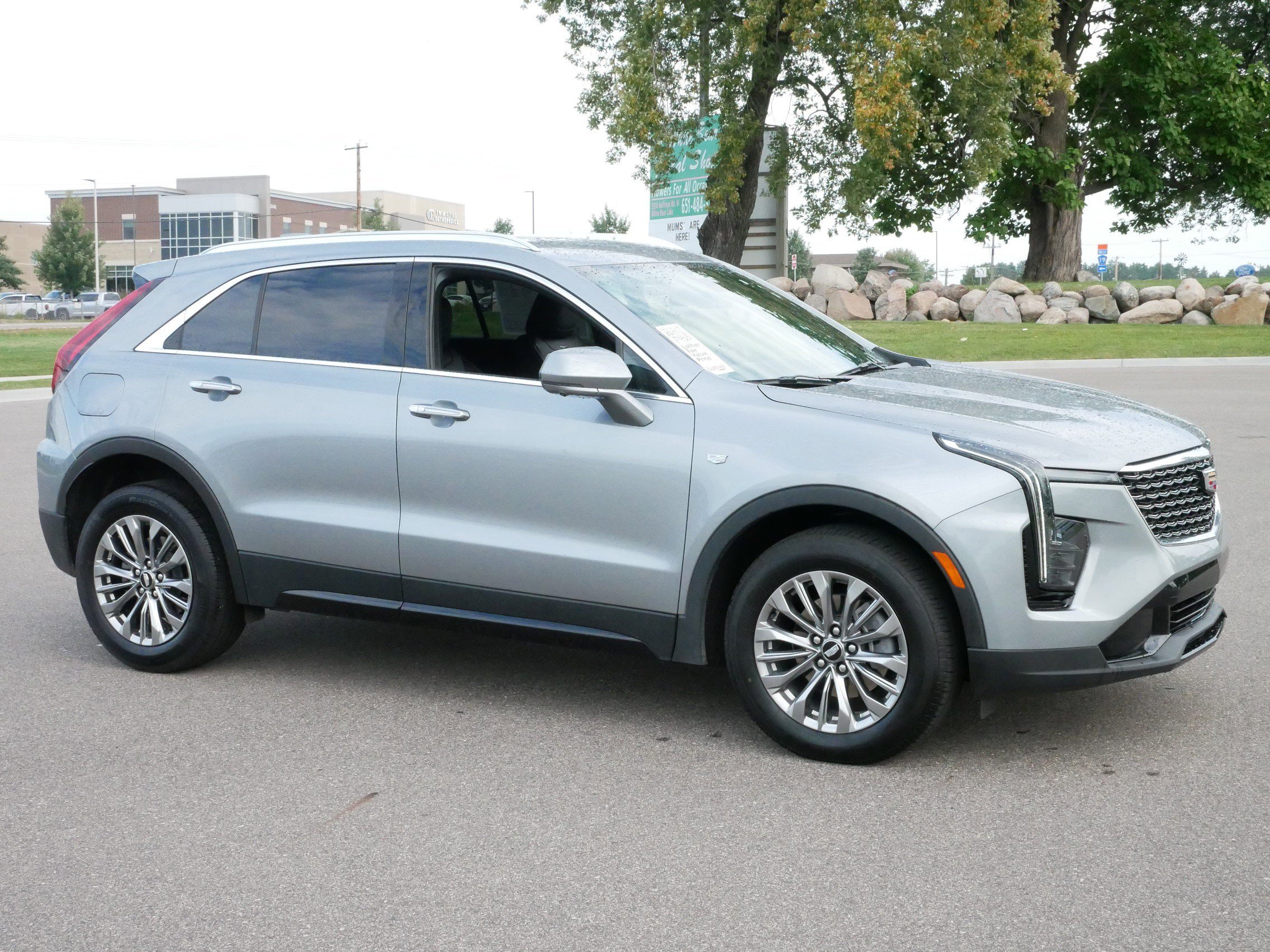 2025 Cadillac XT4 Premium Luxury photo 5