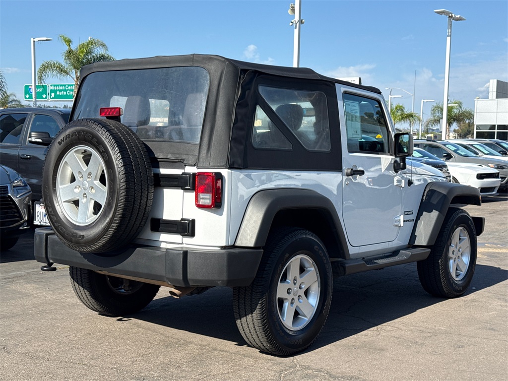 2017 Jeep Wrangler Sport photo 11