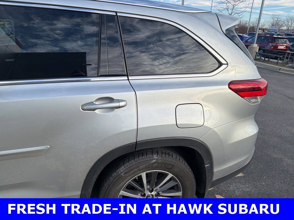 2019 TOYOTA HIGHLANDER - Image 8