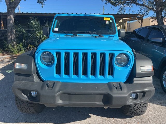 2021 Jeep Wrangler Unlimited Islander photo 2