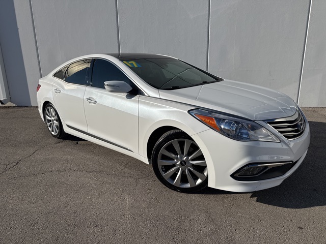 Used 2017 Hyundai Azera Limited with VIN KMHFH4JG1HA590507 for sale in Kansas City
