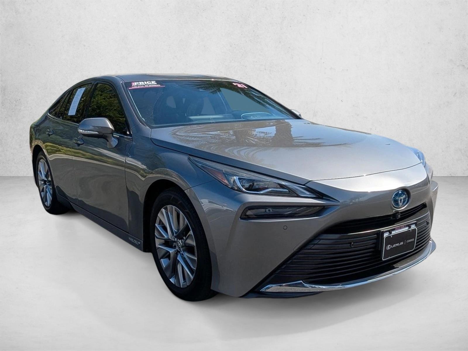 2021 Toyota Mirai XLE photo 3