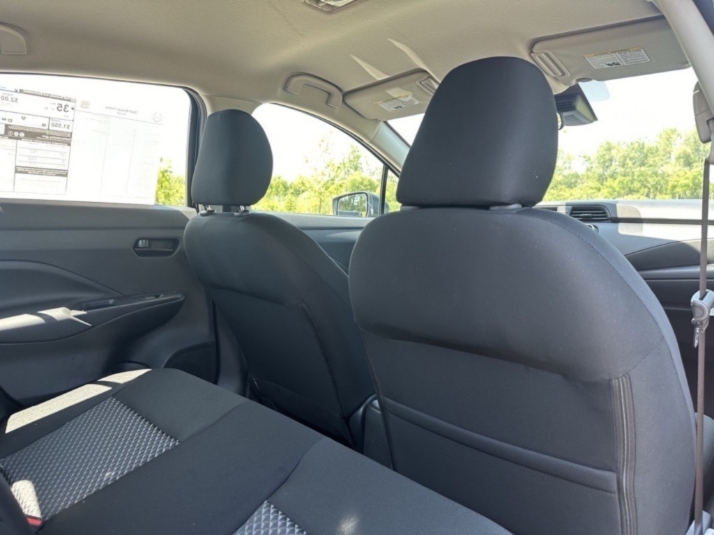 2025 Nissan Versa S photo 26