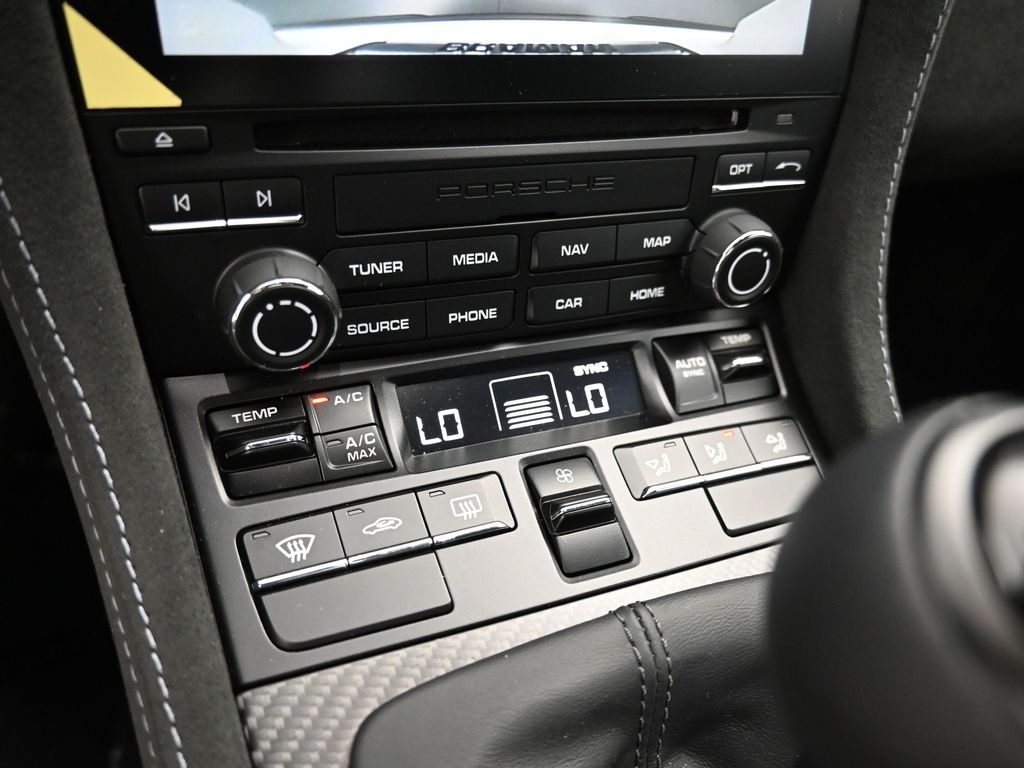 2024 Porsche Cayman GT4 RS photo 19