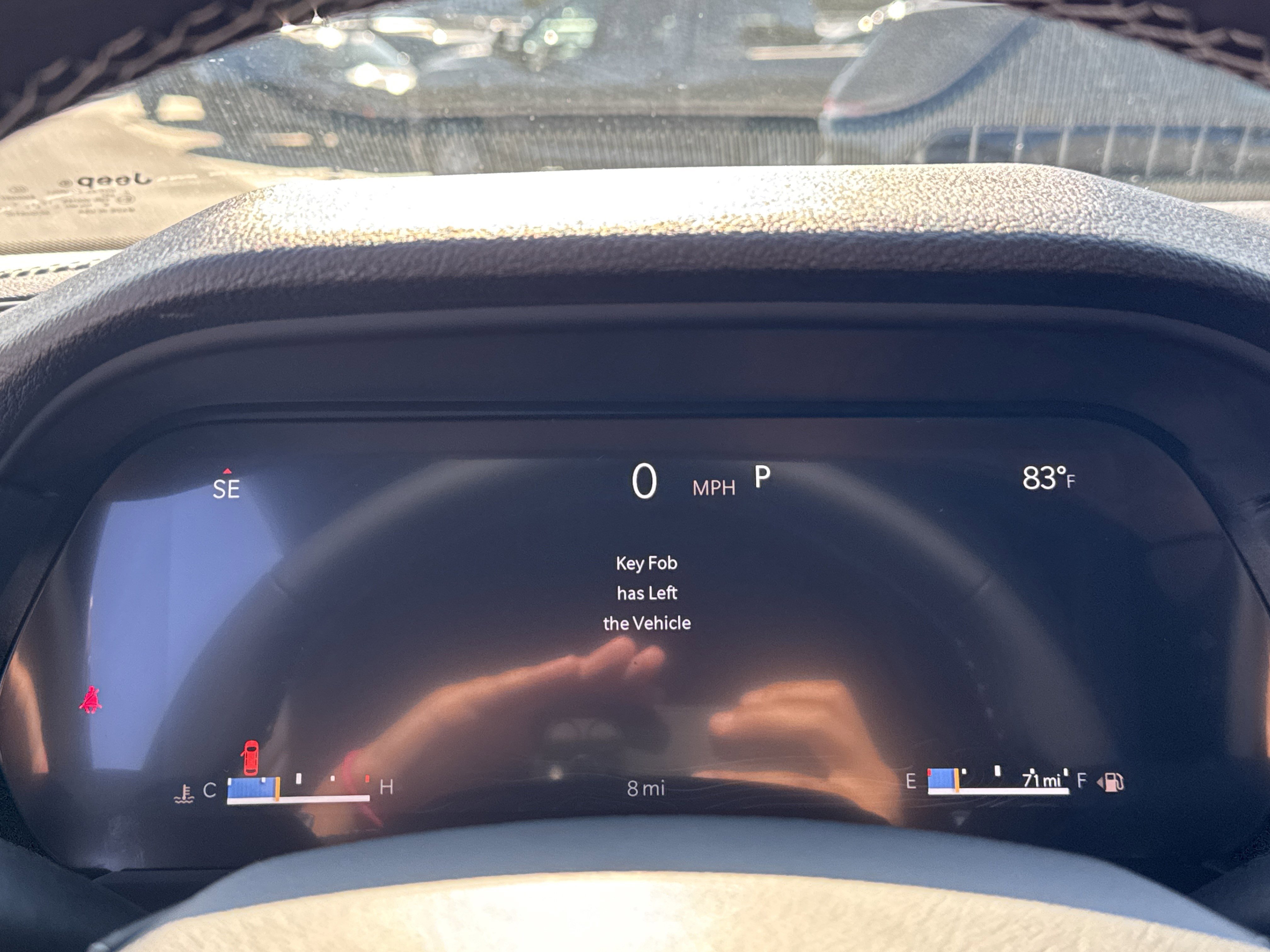 2025 Jeep Grand Cherokee Laredo Altitude photo 2