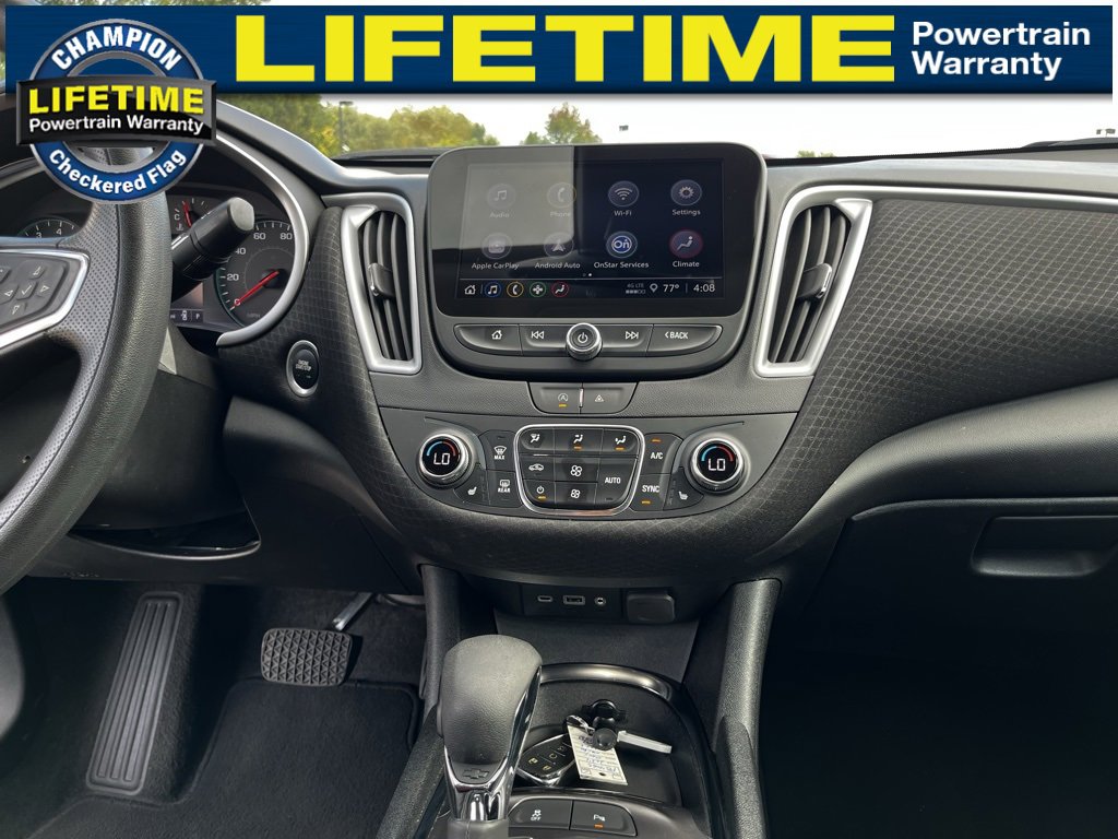 2024 Chevrolet Malibu 1LT photo 14
