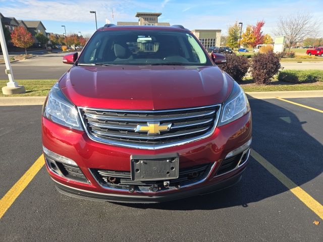 Used 2017 Chevrolet Traverse 1LT with VIN 1GNKVGKD3HJ250154 for sale in Romeoville, IL