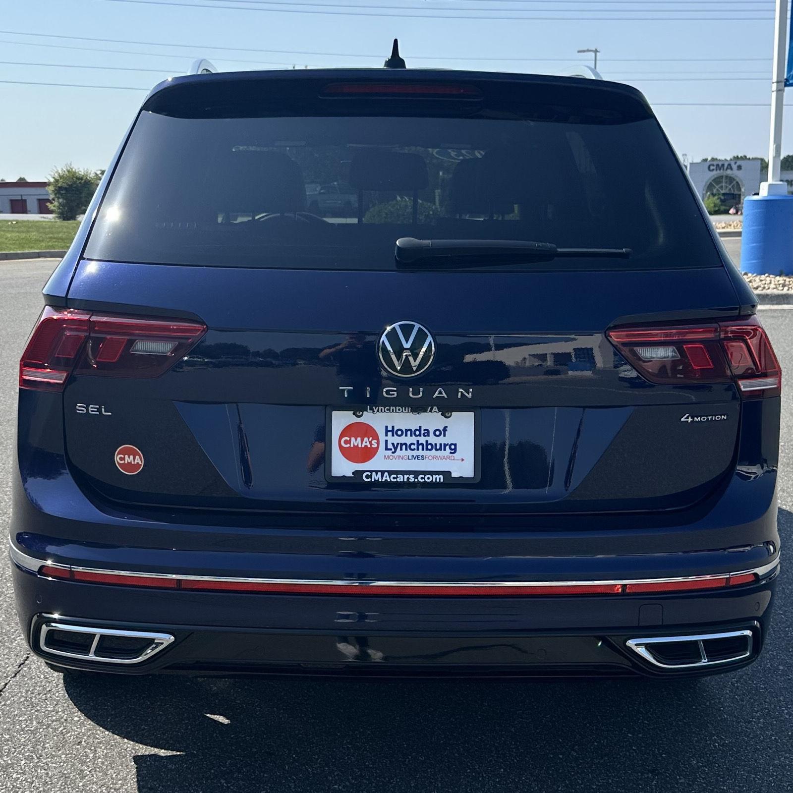 2023 Volkswagen Tiguan SEL R-Line Black photo 4