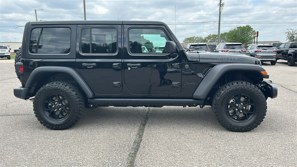 2024 Jeep Wrangler Willys photo 2