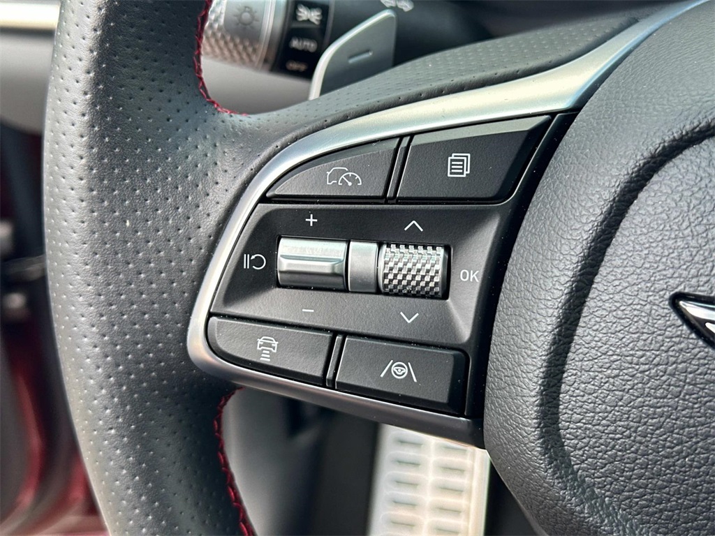 2025 Genesis G70 2.5T photo 25