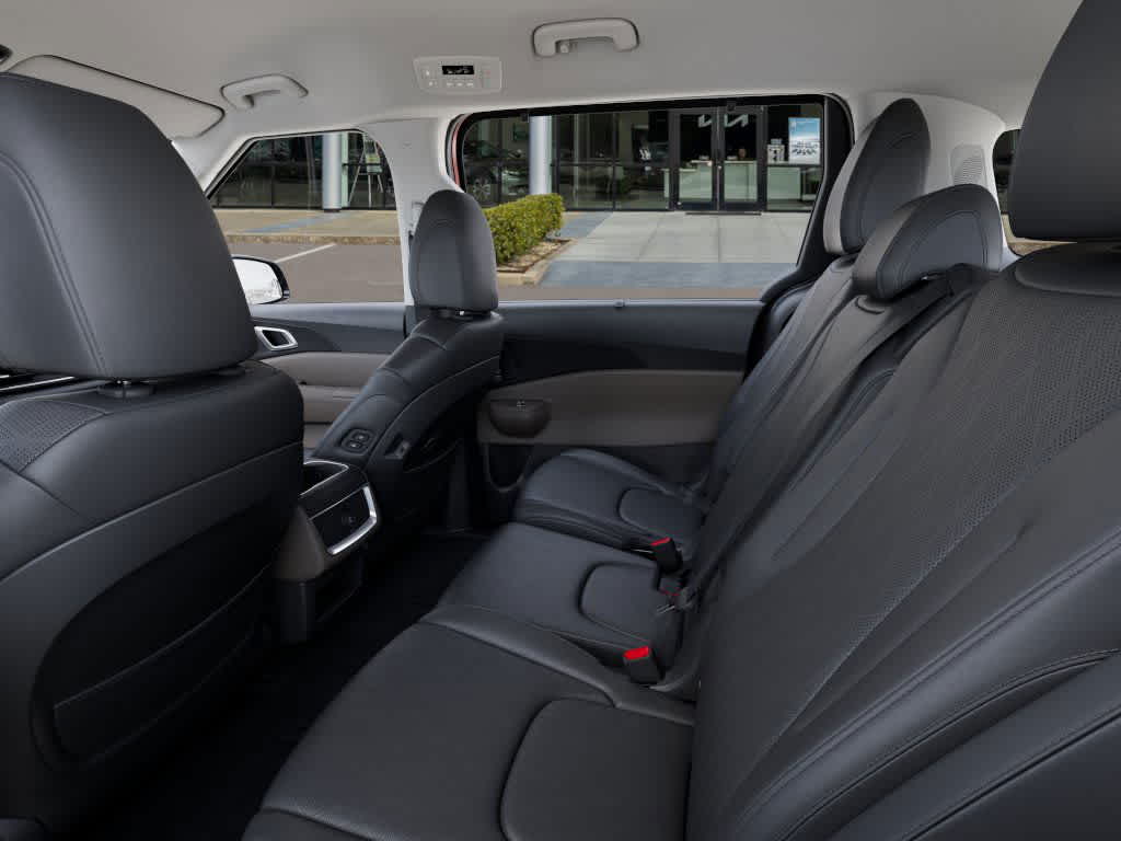 2026 Kia Carnival EX photo 17