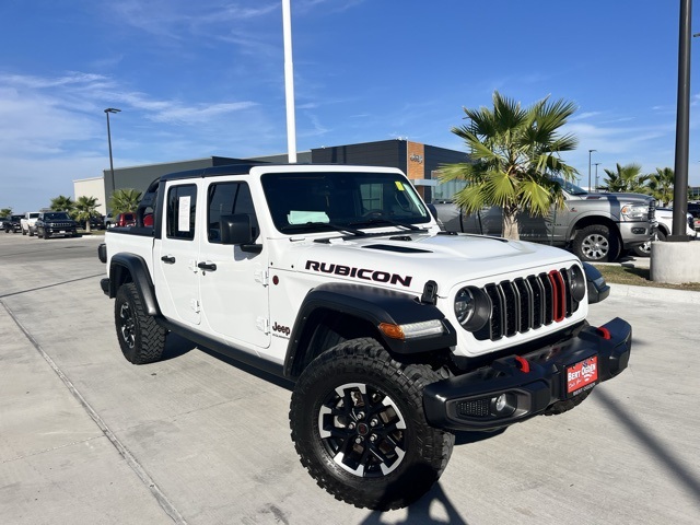 2024 Jeep Gladiator Rubicon's photo