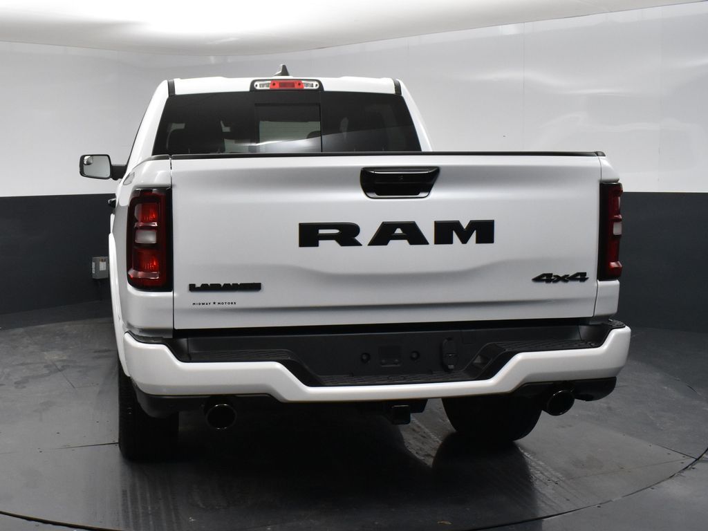 2025 Ram 1500 Laramie photo 3