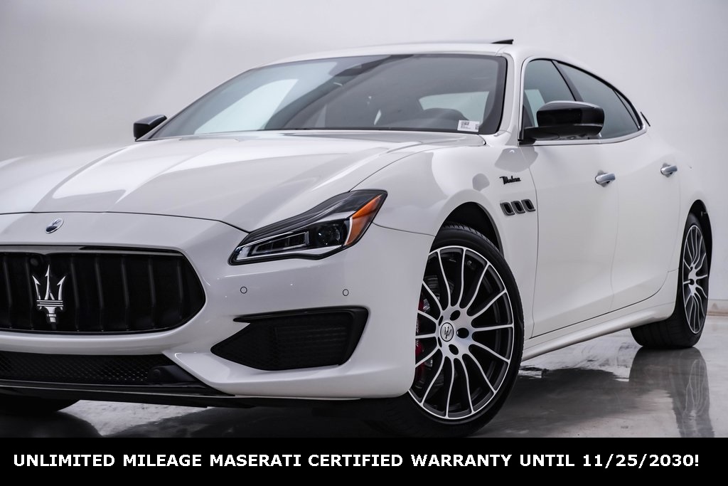 2024 Maserati Quattroporte Modena Q4 photo 2