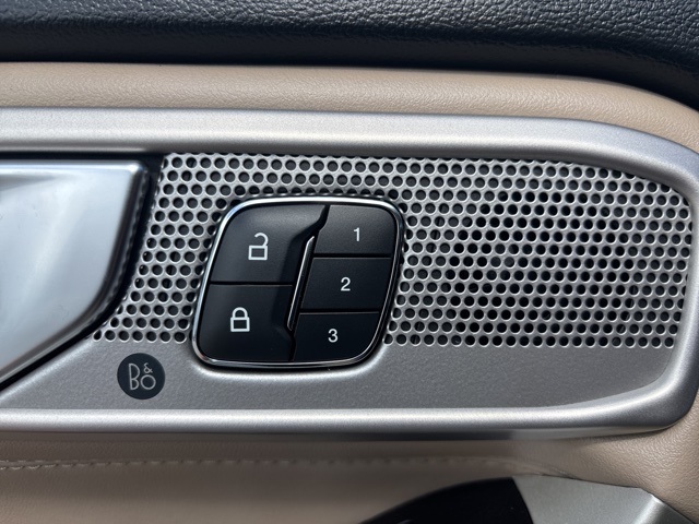 2021 Ford Explorer Limited photo 12