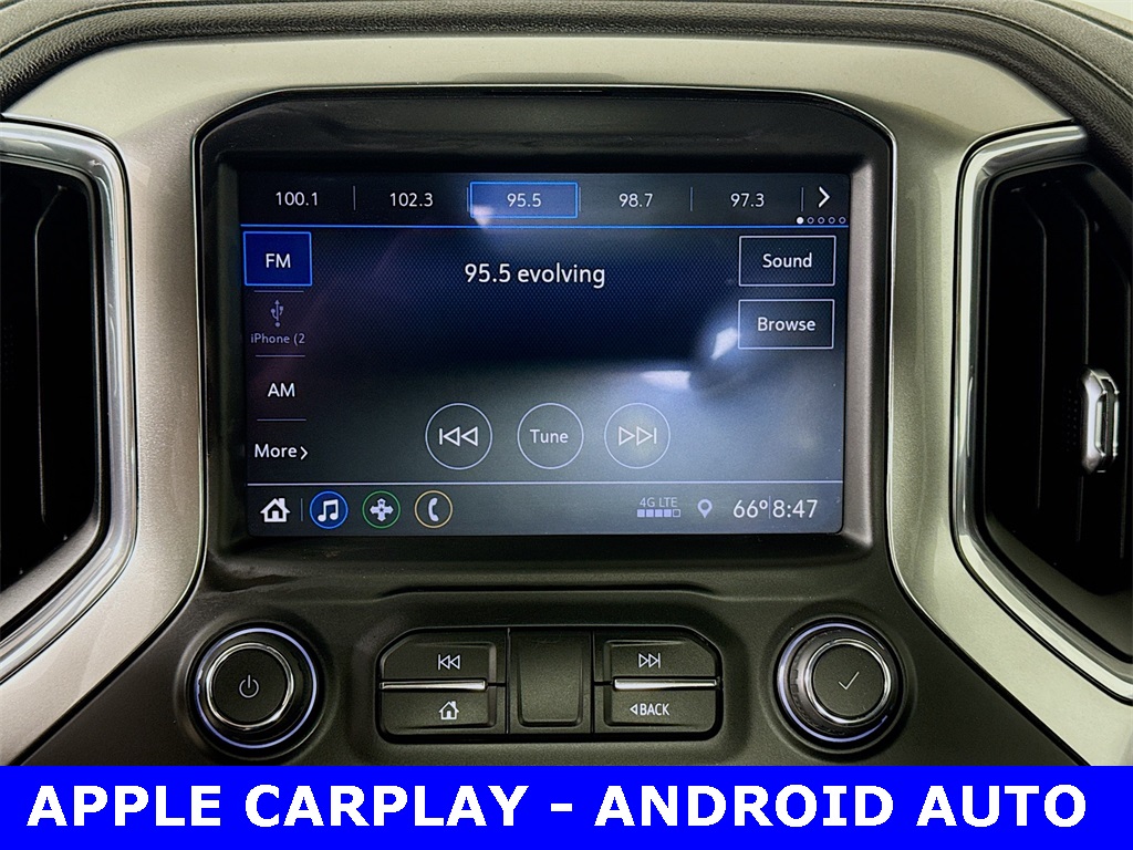 2020 Chevrolet Silverado 1500 RST photo 3