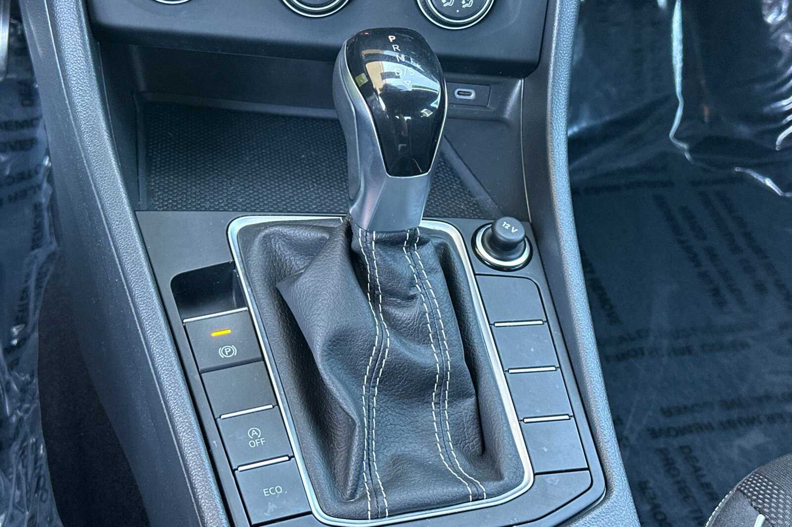 2024 Volkswagen Jetta 1.5T Sport photo 19