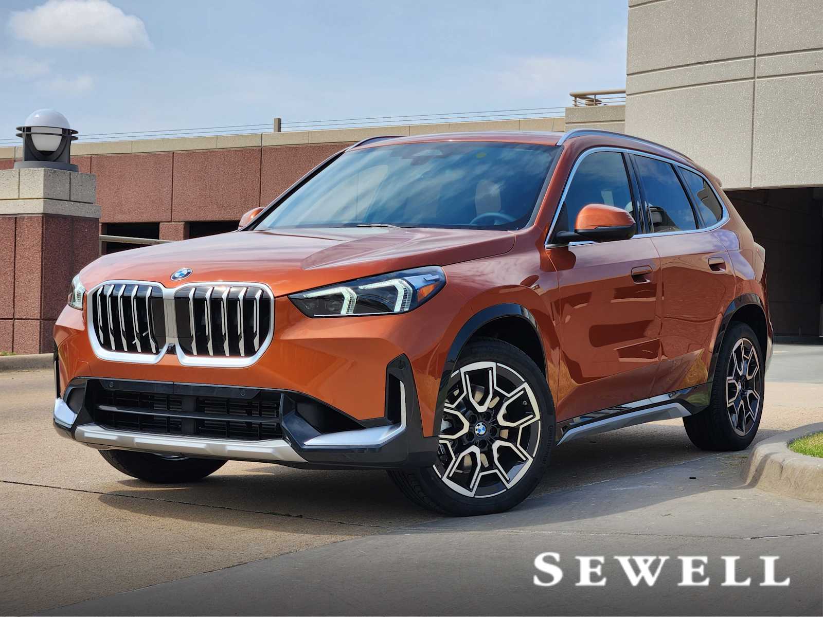 2025 BMW X1 xDrive28i