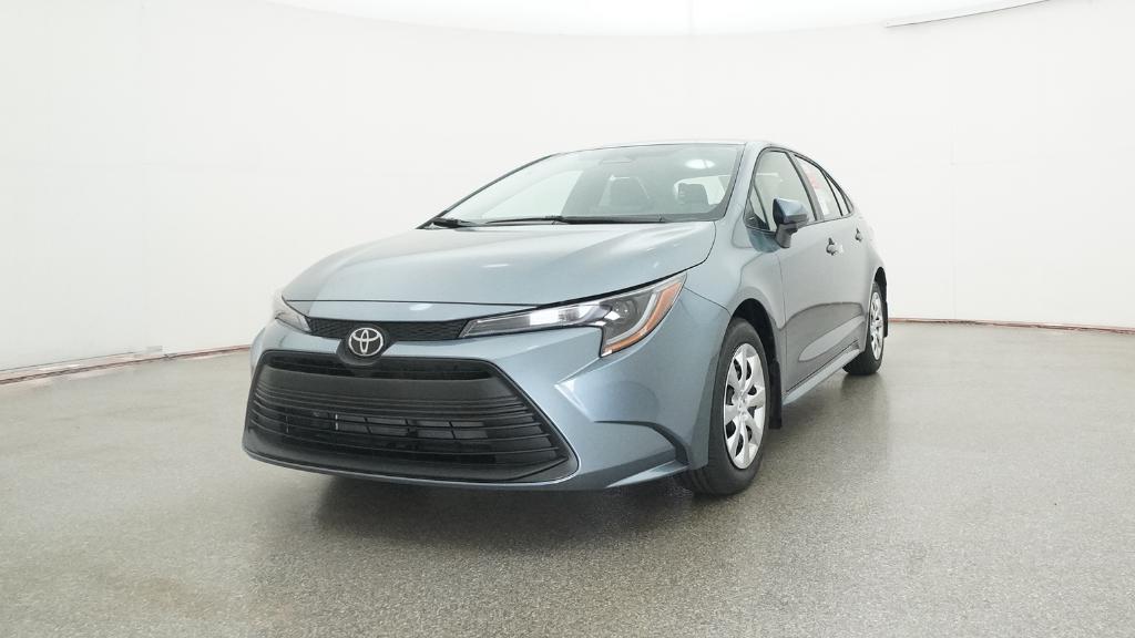 2026 Toyota Corolla LE photo 4