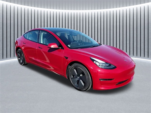 2021 Tesla Model 3 Base's photo