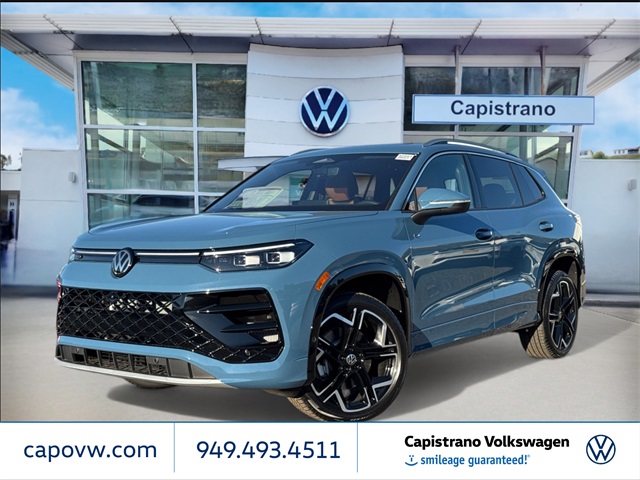 2026 Volkswagen Tiguan SEL R-LINE TURBO's photo