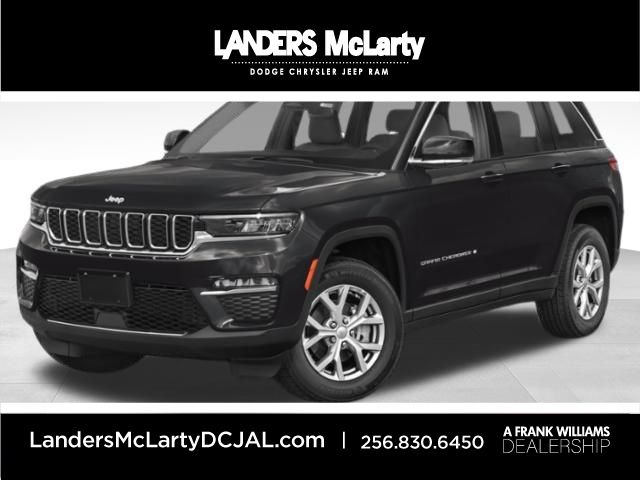 2025 Jeep Grand Cherokee Laredo's photo