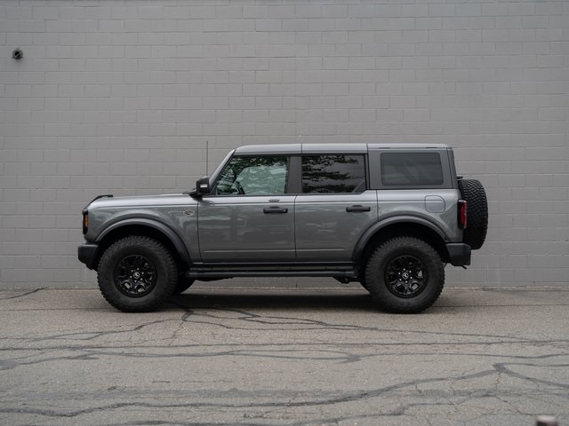 2022 Ford Bronco Wildtrak photo 2