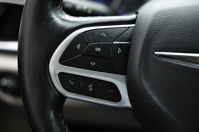 2019 Chrysler Pacifica Touring Plus photo 29