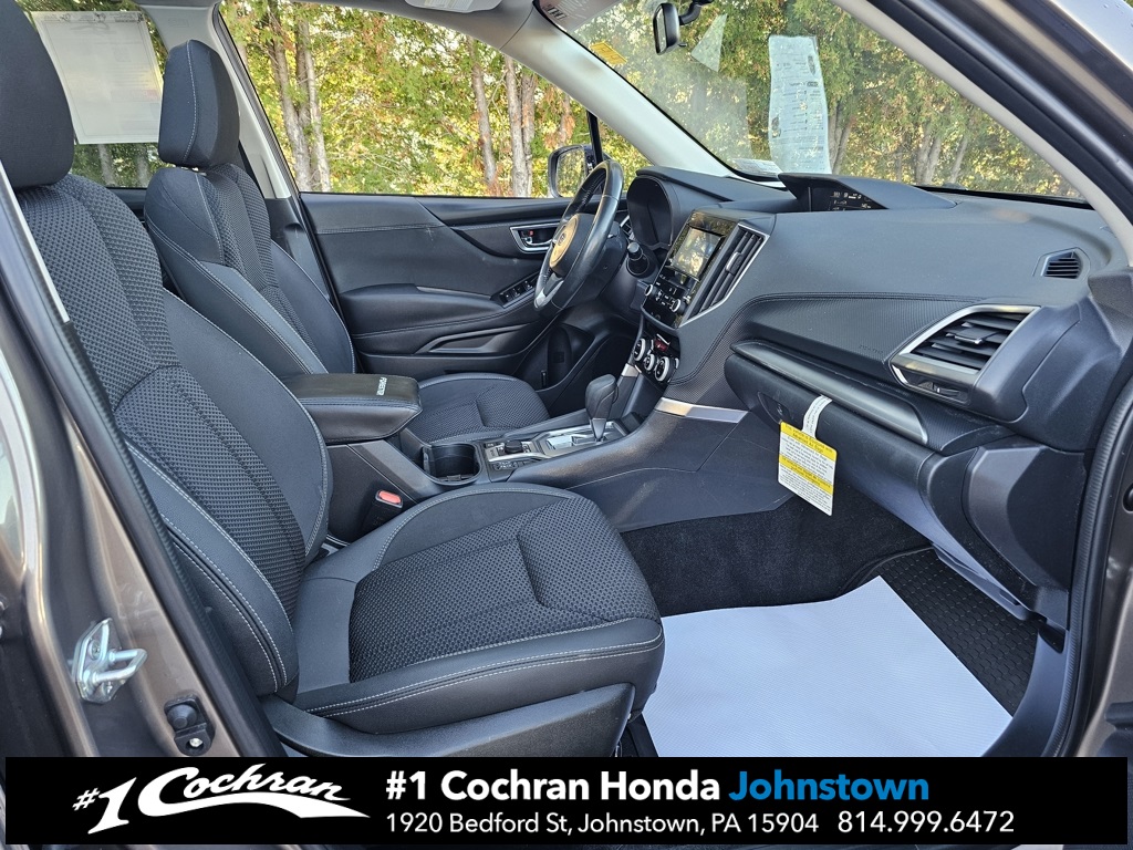 2023 Subaru Forester Premium photo 36