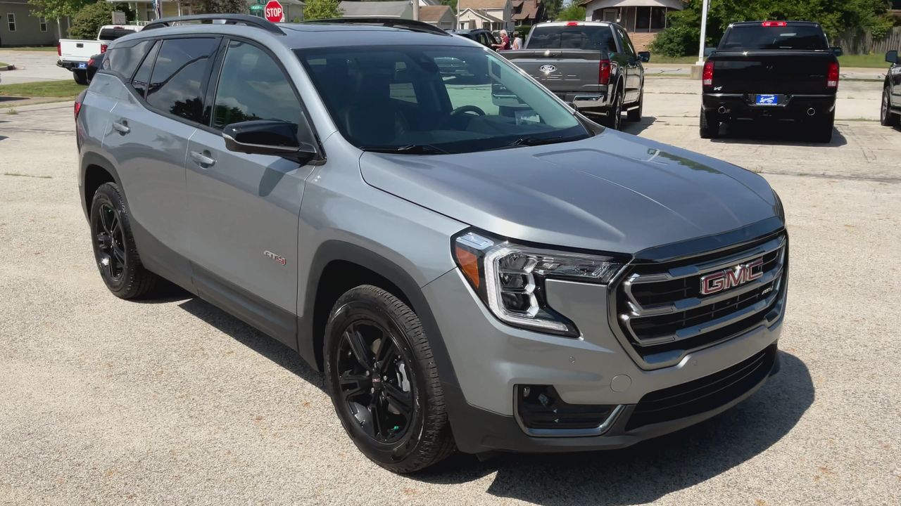 2024 Gmc Terrain AT4 photo 2