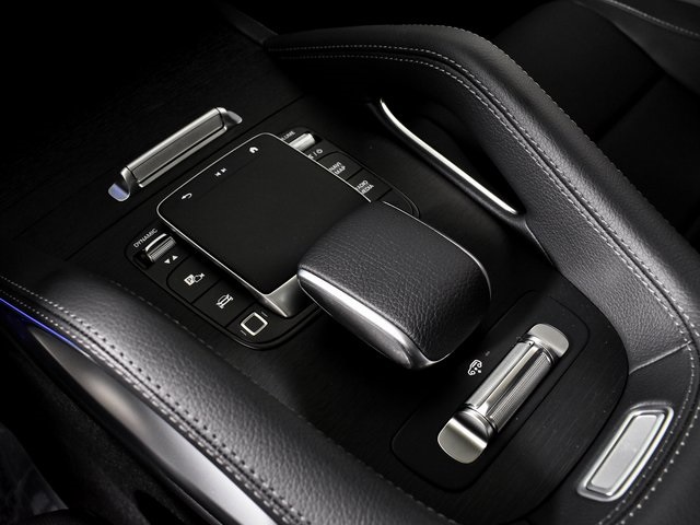 2026 Mercedes Benz GLS 450 4MATIC photo 19