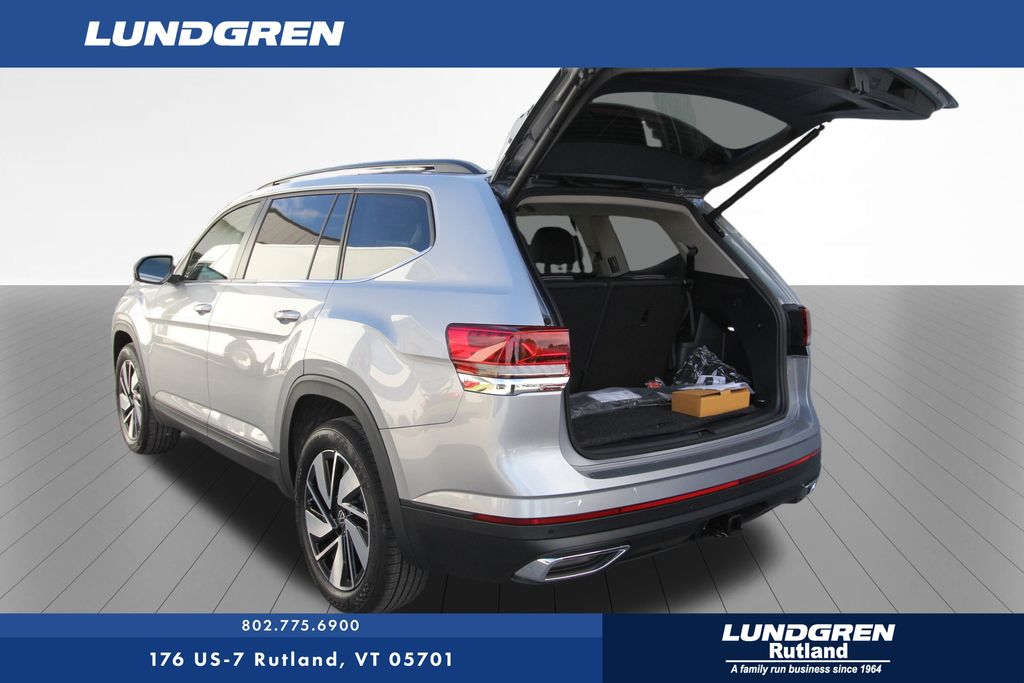 2026 Volkswagen Atlas SE Technology photo 4
